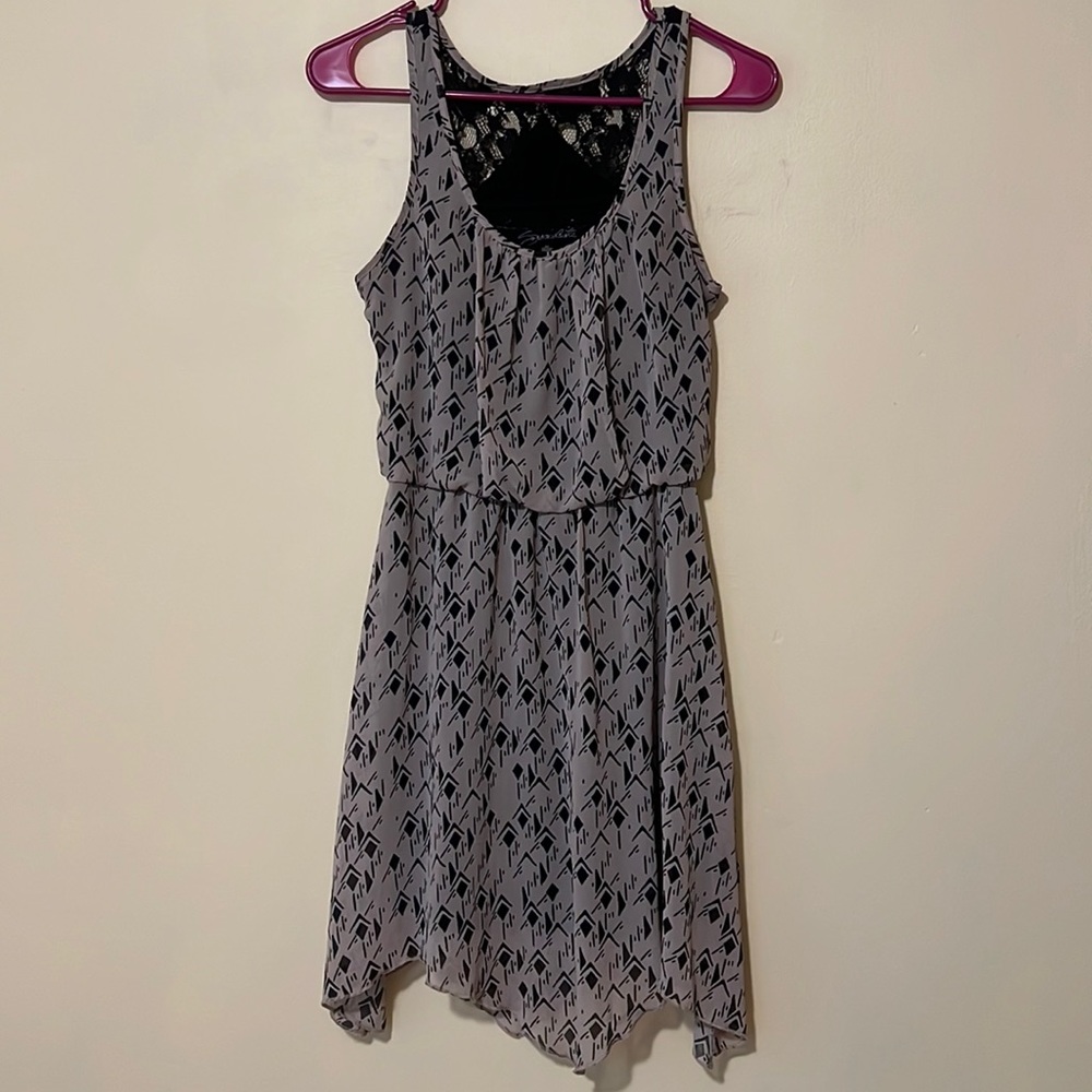 BARELY WORN Casual Socialite Dress